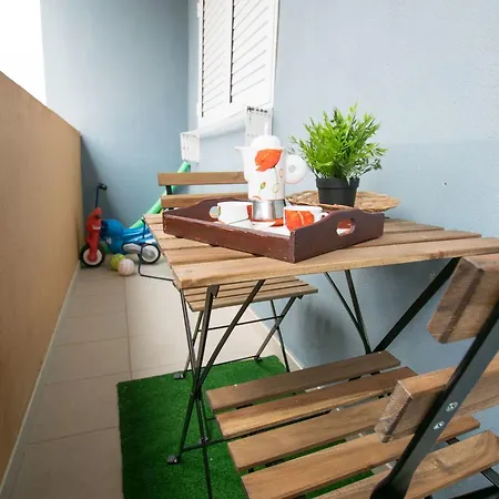 Apartamento Borondon شقة بويرتيتو دو غويمار
